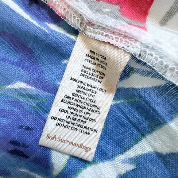 Soft Surroundings Tropical Floral Embroidered Beaded Tunic Top PL - Picture 6 of 11